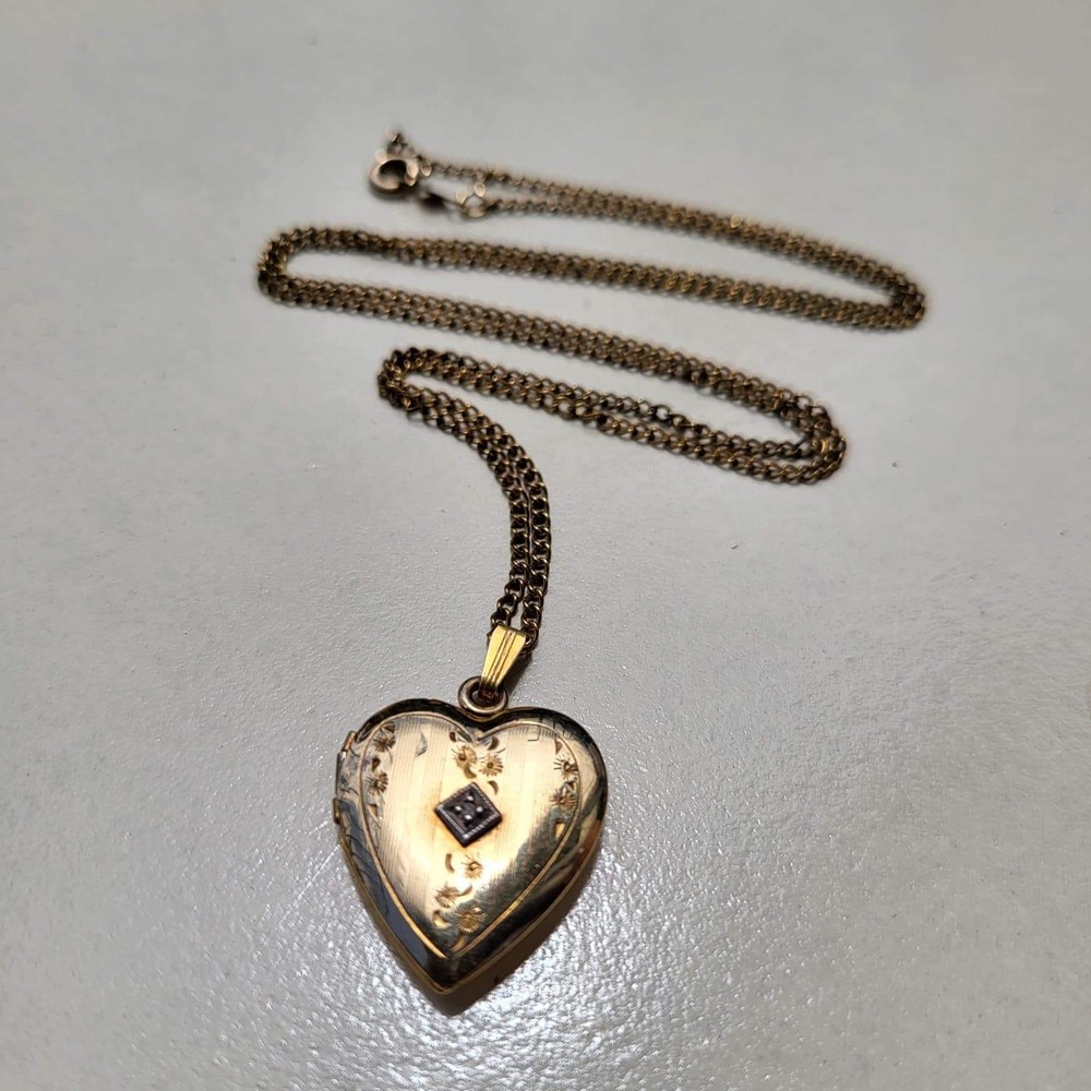 12K Gold Filled Diamond Heart Locket Necklace Vintage Etched Floral - Picture 2 of 10